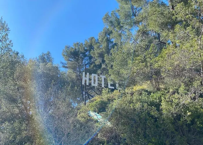 Des Pins Ξενοδοχείο Bandol